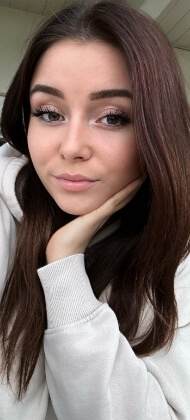 InstaCam live cam chat and private conversation preview